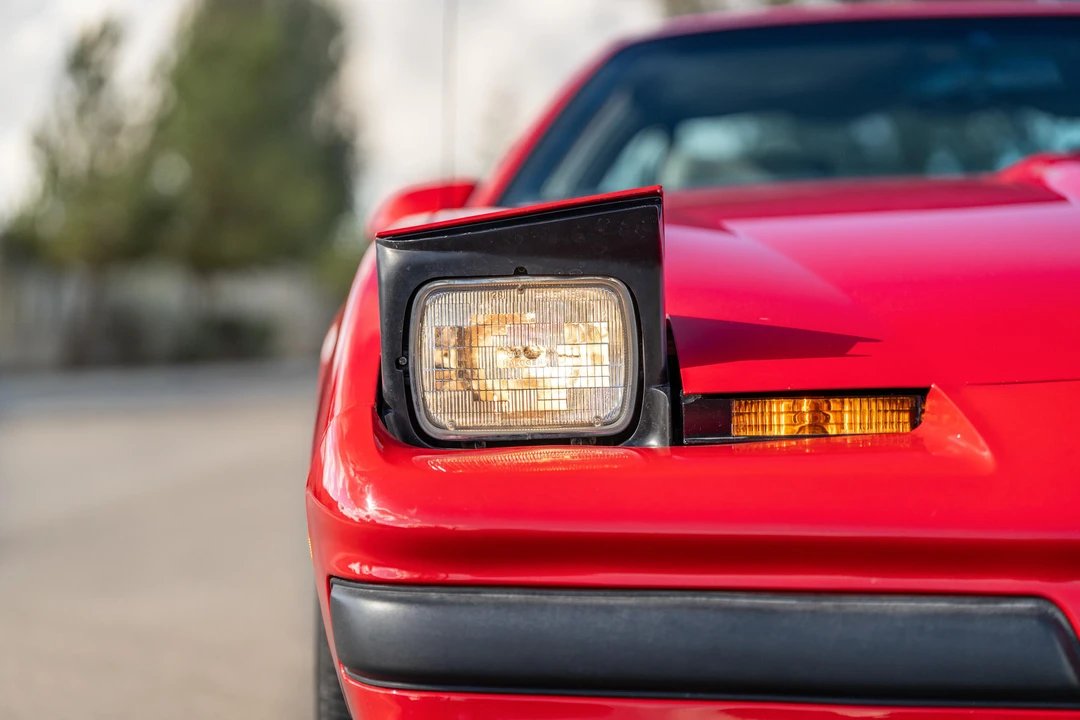 1990 Pontiac Firebird 3rd Gen - Image 12 of 31