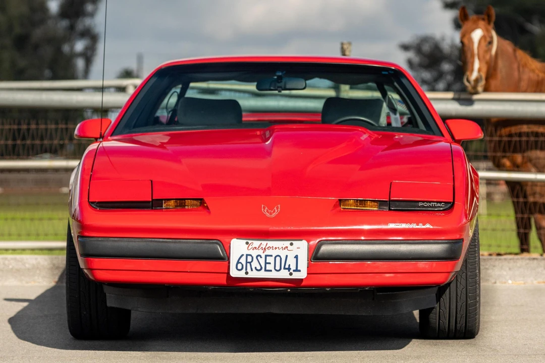 1990 Pontiac Firebird 3rd Gen - Image 2 of 31