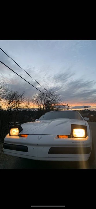 1990 Pontiac Firebird Formula 3rd Gen - Image 3 of 24