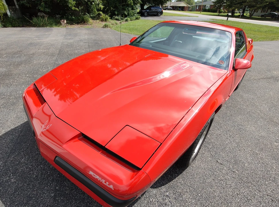 1990 Pontiac Firebird 3rd Gen - Image 4 of 31