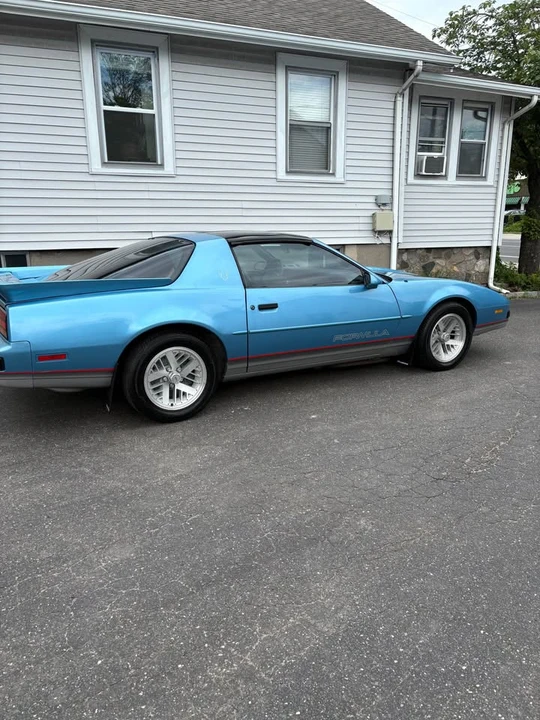 1990 Pontiac Firebird Formula 3rd Gen - Image 8 of 13