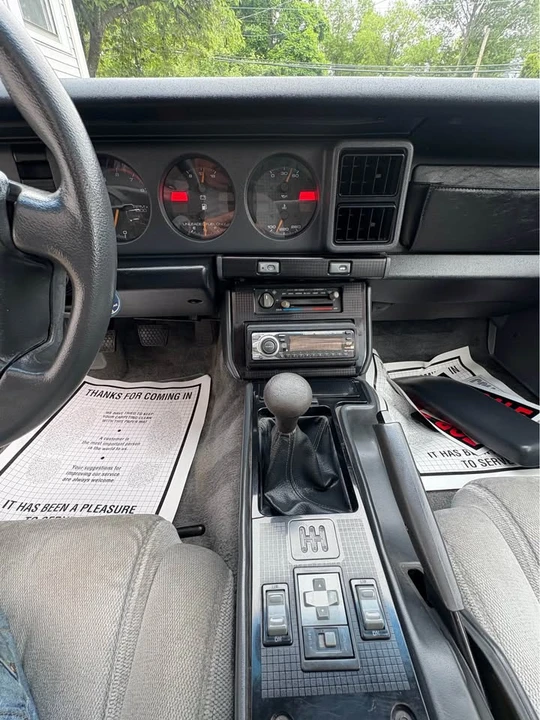 1990 Pontiac Firebird Formula 3rd Gen - Image 9 of 13