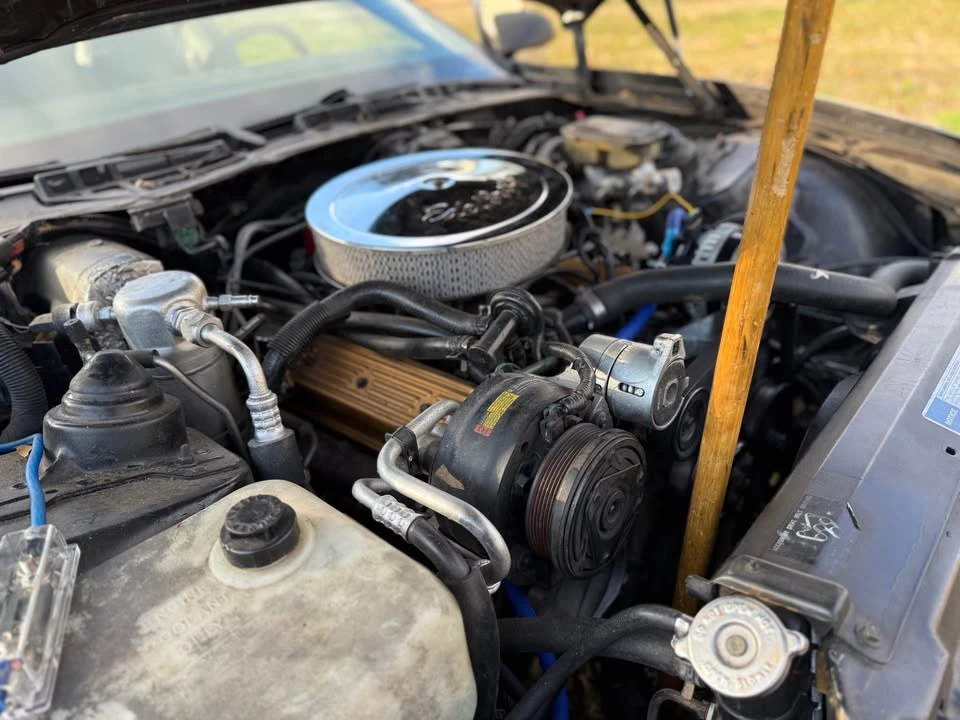 1990 Pontiac Firebird Formula 3rd Gen - Image 3 of 3