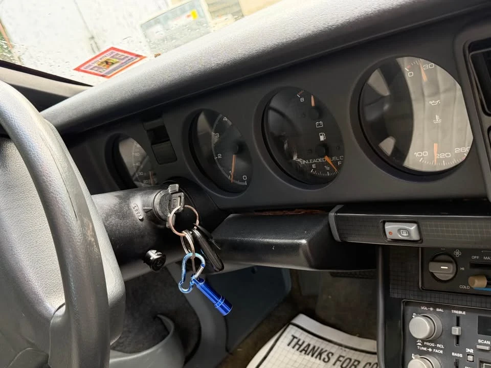 1990 Pontiac Firebird Formula 3rd Gen - Image 7 of 17