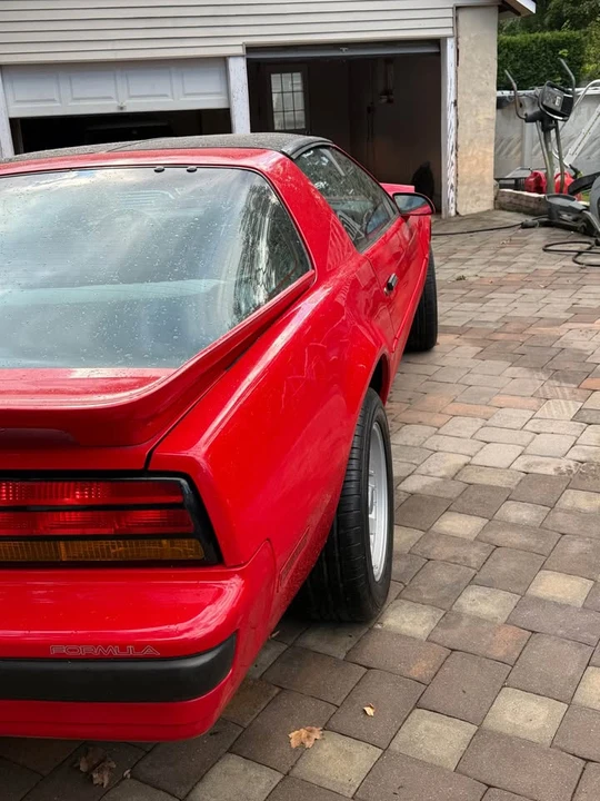 1990 Pontiac Firebird Formula 3rd Gen - Image 2 of 17