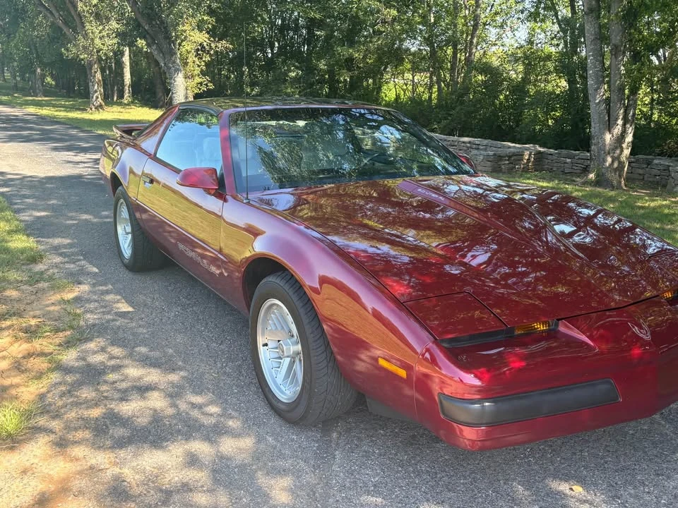 1990 Pontiac Firebird Formula 3rd Gen - Image 2 of 20