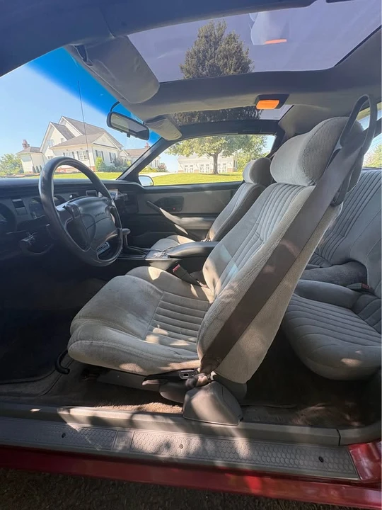 1990 Pontiac Firebird Formula 3rd Gen - Image 10 of 20