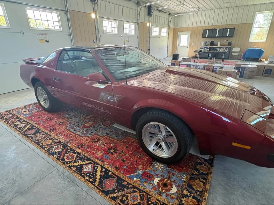 1990 Pontiac Firebird Formula 3rd Gen - Image 19 of 20