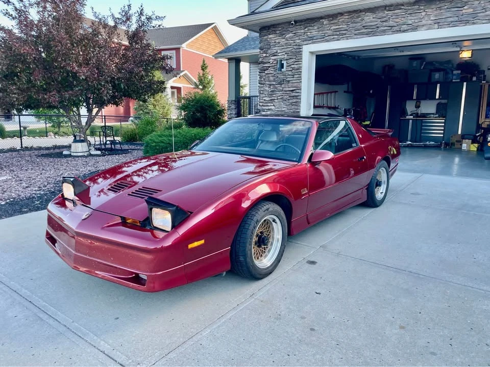 1990 Pontiac Firebird 3rd Gen - Image 4 of 7