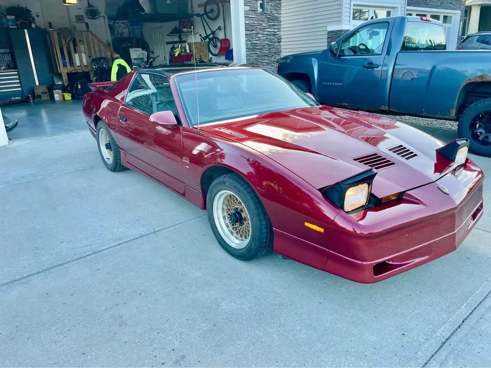 1990 Pontiac Firebird 3rd Gen - Image 3 of 7