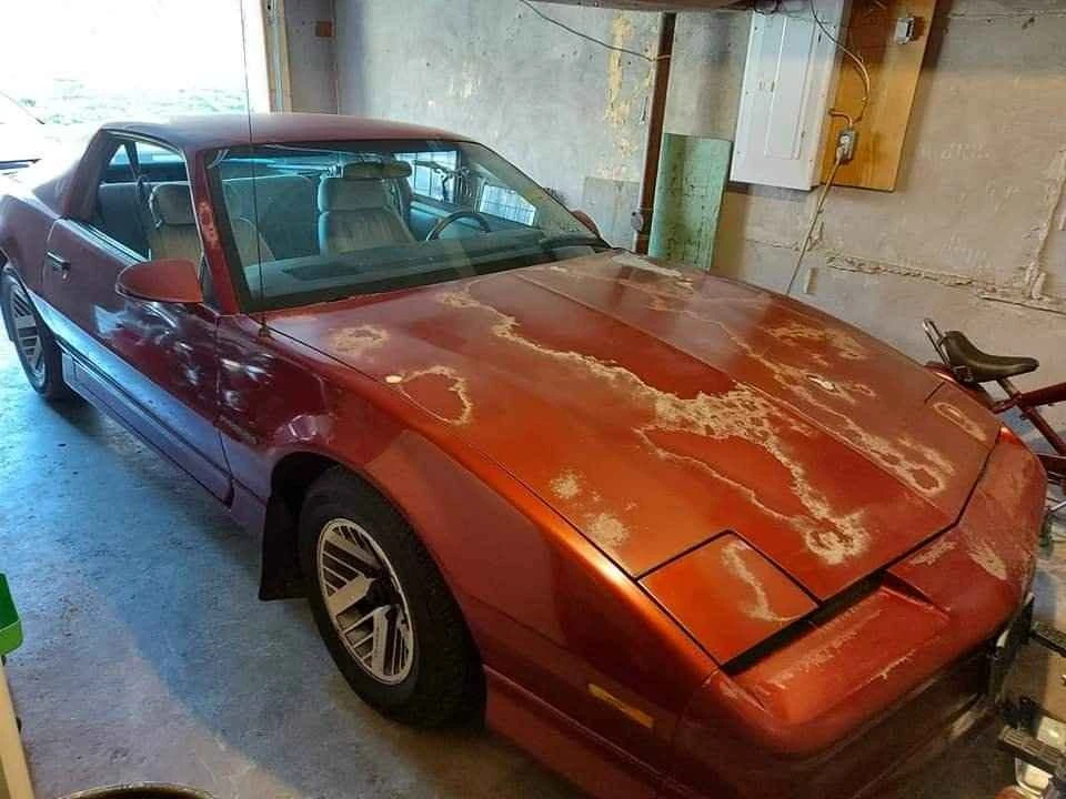 1990 Pontiac Firebird 3rd Gen - Image 16 of 20
