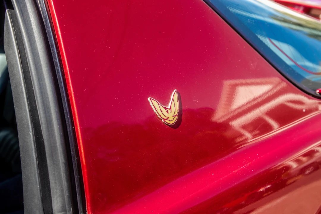 1990 Pontiac Firebird Trans Am 3rd Gen - Image 22 of 31