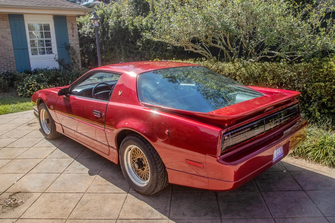 1990 Pontiac Firebird Trans Am 3rd Gen - Image 7 of 31