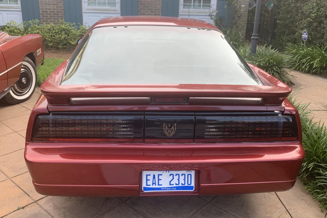 1990 Pontiac Firebird Trans Am 3rd Gen - Image 5 of 31