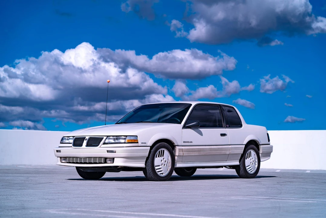 1990 Pontiac Grand Am - Image 2 of 31