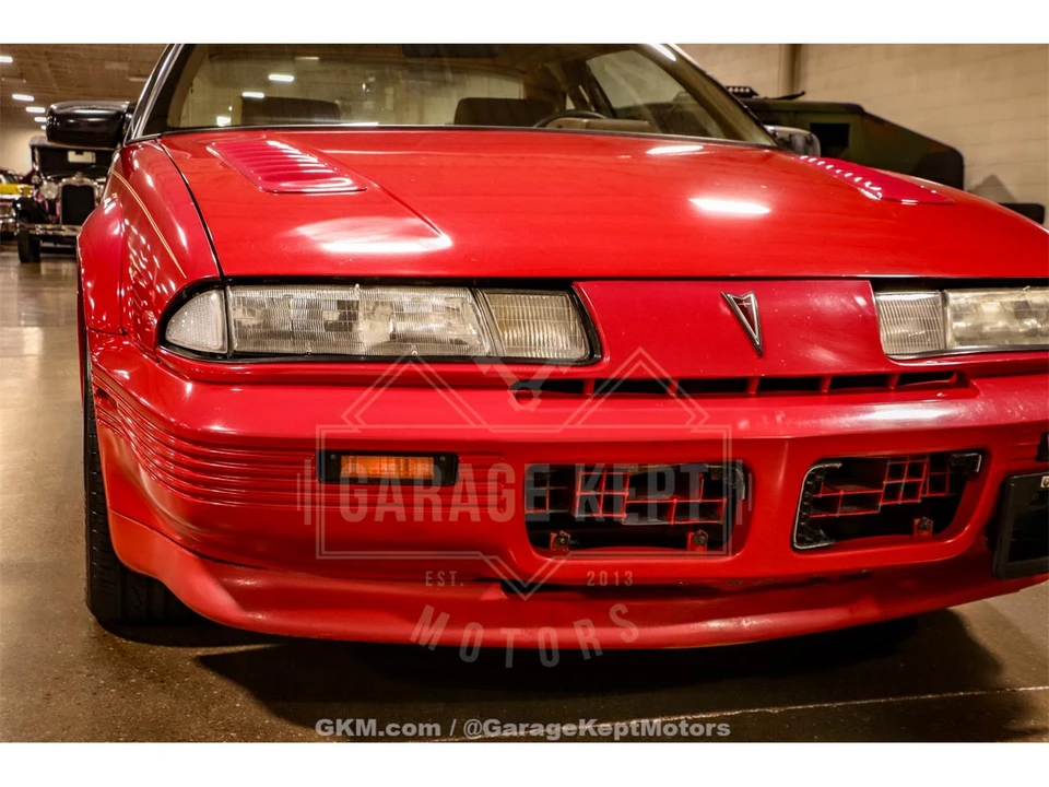 1990 Pontiac Grand Prix 3rd+ Gen - Image 17 of 31