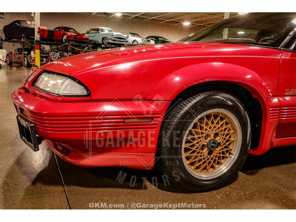 1990 Pontiac Grand Prix 3rd+ Gen - Image 31 of 31