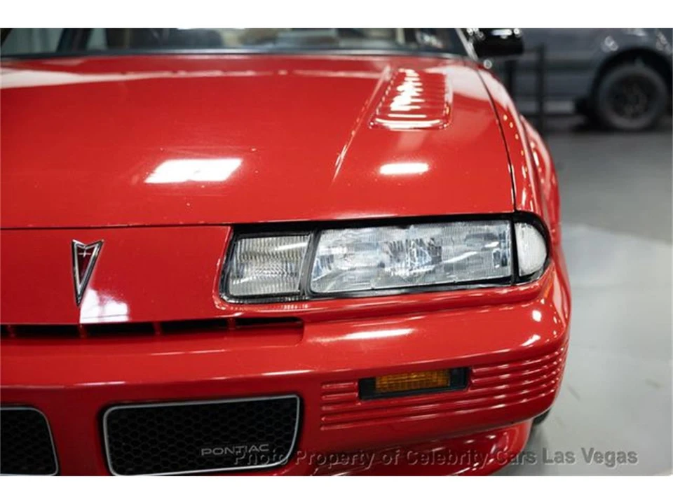 1990 Pontiac Grand Prix 3rd+ Gen - Image 11 of 31