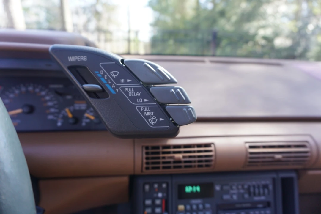 1990 Pontiac Grand Prix 3rd+ Gen - Image 30 of 31