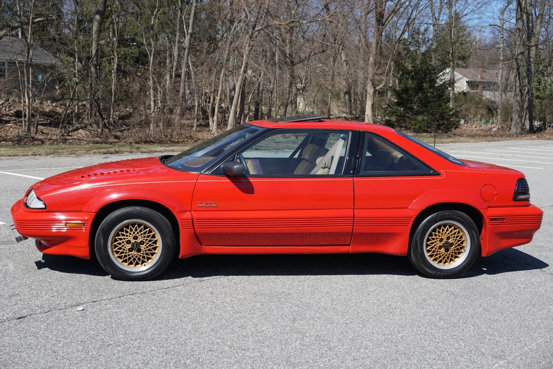 1990 Pontiac Grand Prix 3rd+ Gen - Image 7 of 31