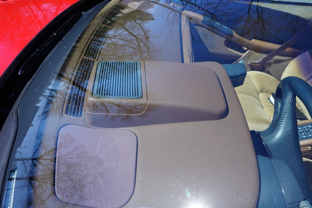 1990 Pontiac Grand Prix 3rd+ Gen - Image 16 of 31
