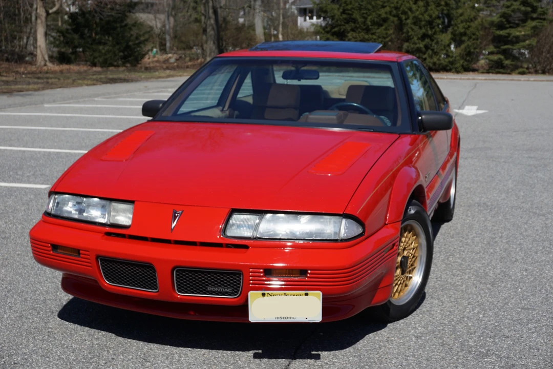 1990 Pontiac Grand Prix 3rd+ Gen - Image 4 of 31