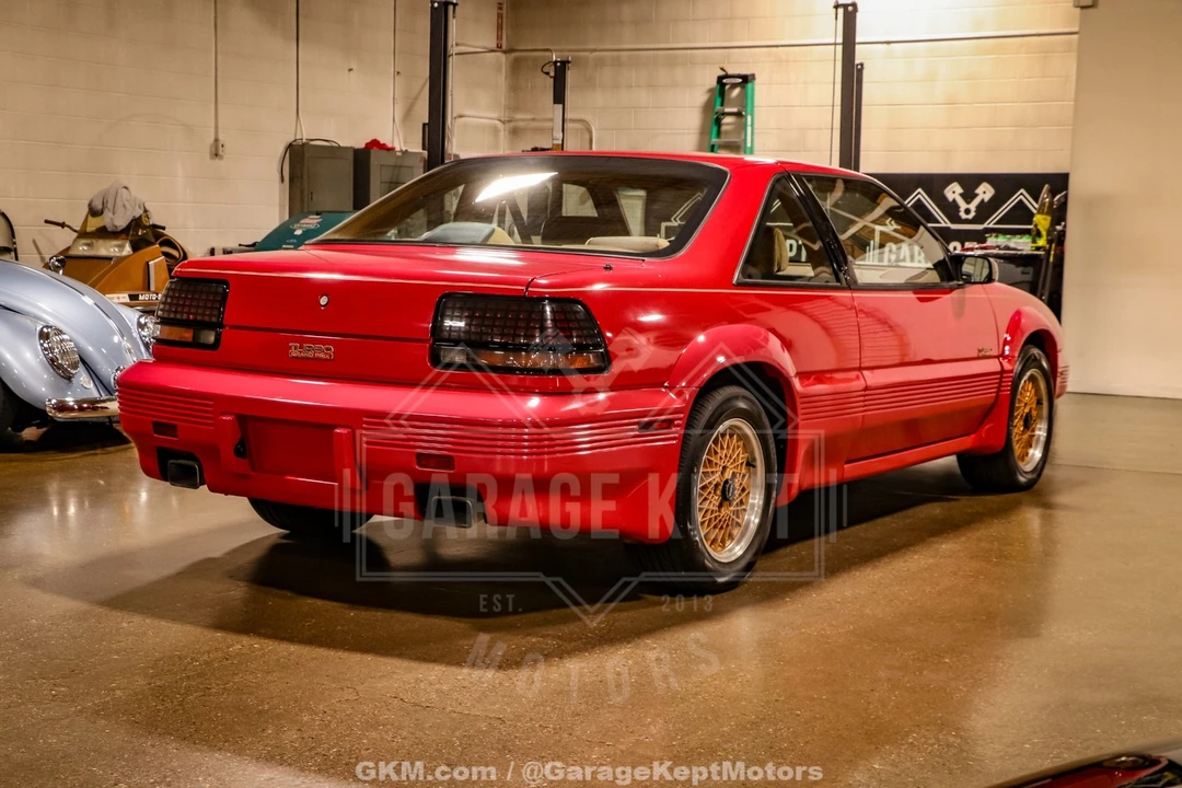 1990 Pontiac Grand Prix 3rd+ Gen - Image 9 of 31