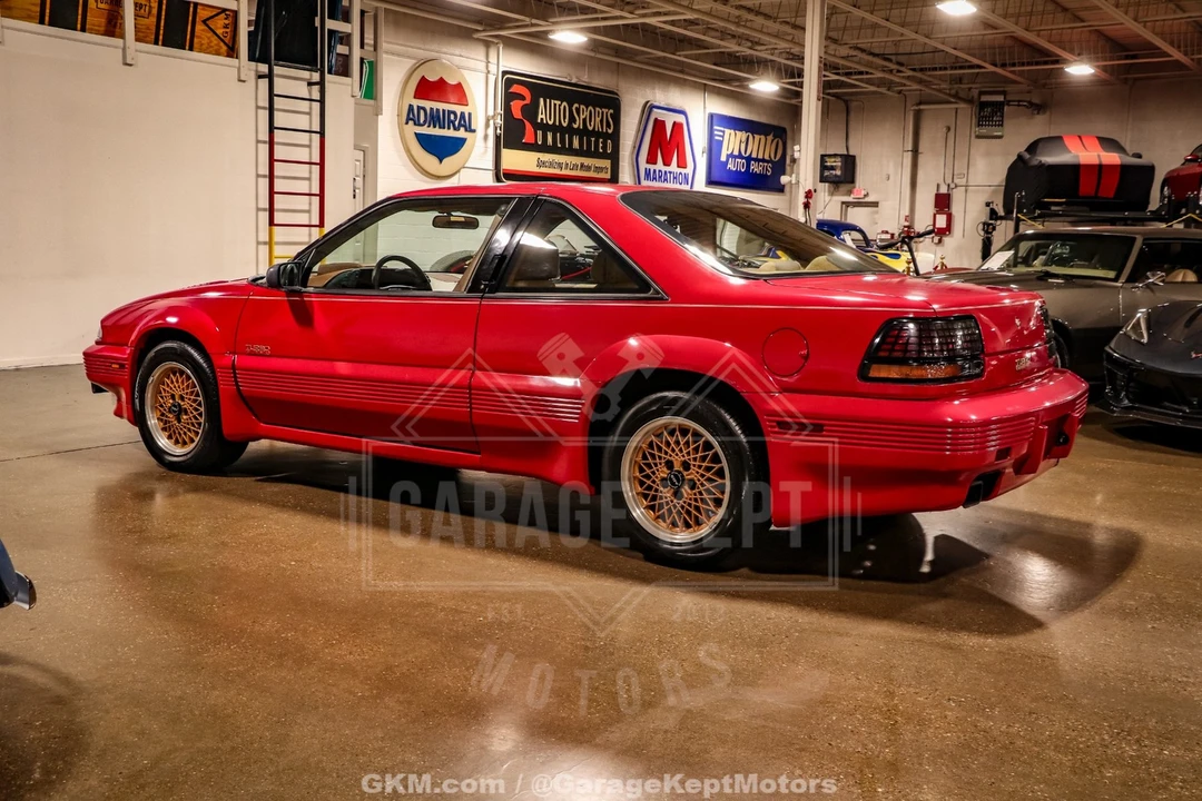 1990 Pontiac Grand Prix 3rd+ Gen - Image 7 of 31