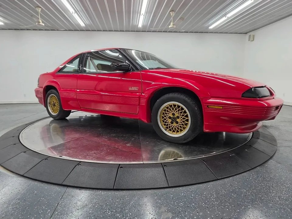 1990 Pontiac Grand Prix 3rd+ Gen - Image 4 of 31