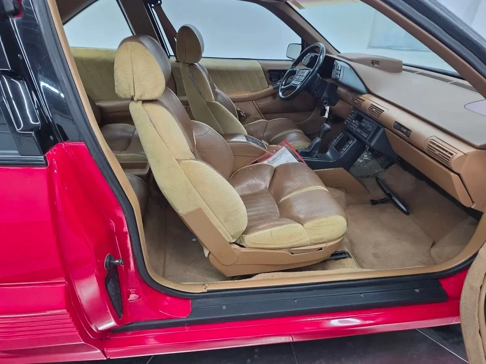 1990 Pontiac Grand Prix 3rd+ Gen - Image 23 of 31