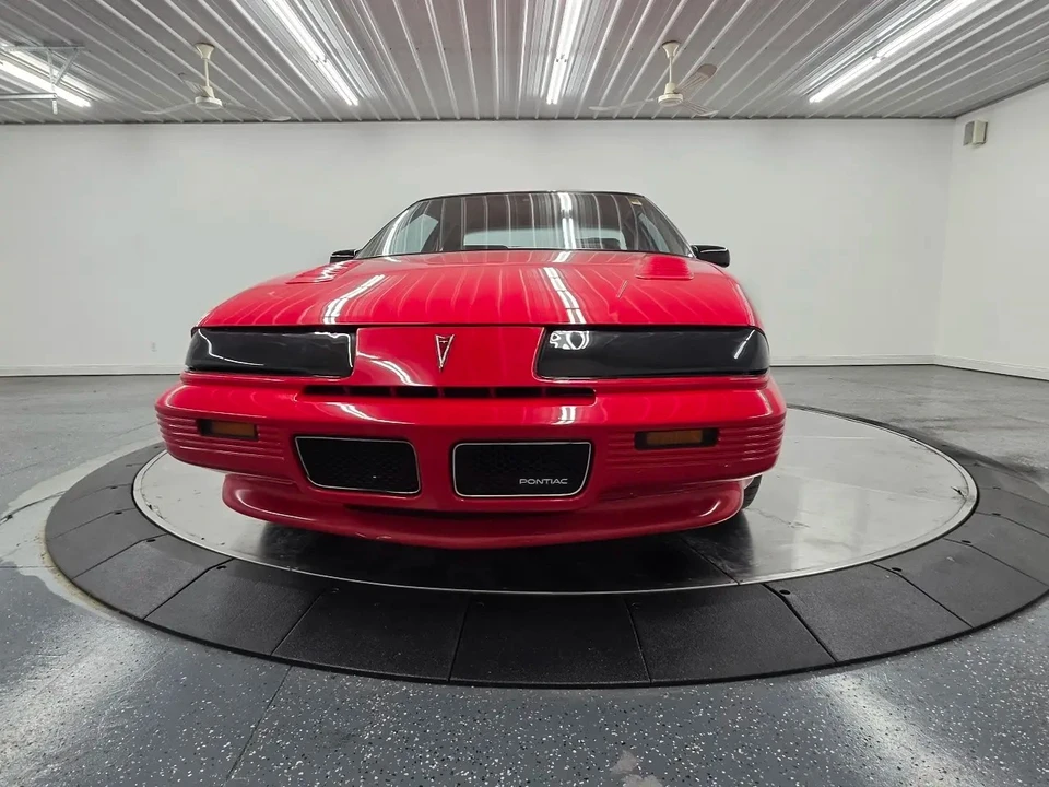 1990 Pontiac Grand Prix 3rd+ Gen - Image 7 of 31