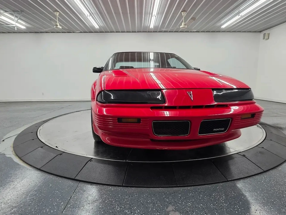 1990 Pontiac Grand Prix 3rd+ Gen - Image 5 of 31