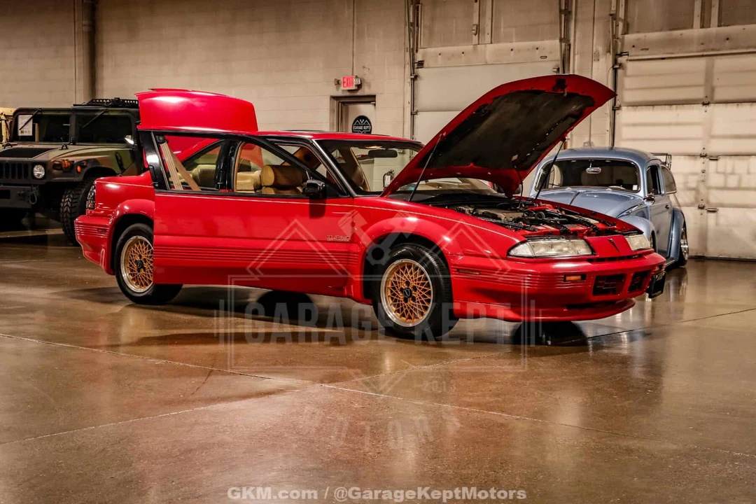 1990 Pontiac Grand Prix 3rd+ Gen - Image 10 of 24