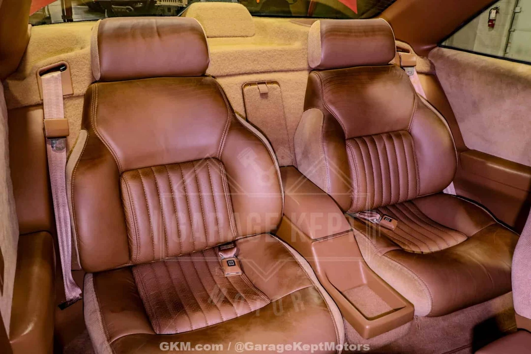 1990 Pontiac Grand Prix 3rd+ Gen - Image 12 of 24
