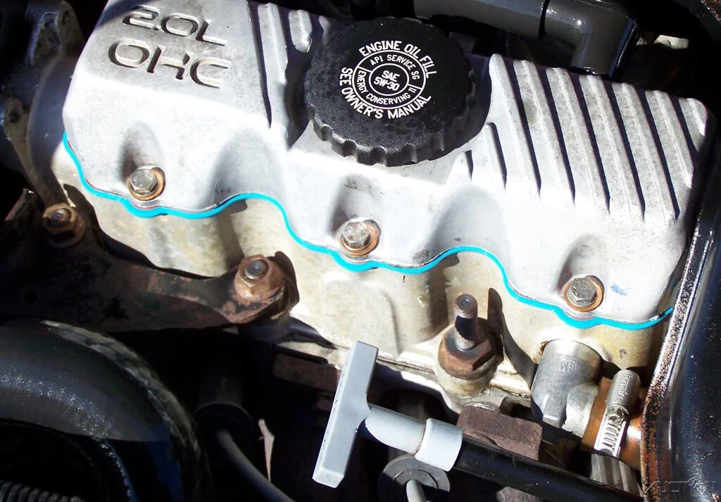 1990 Pontiac Sunbird - Image 11 of 21