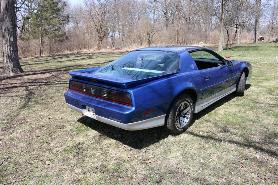1990 Pontiac Firebird Trans Am 3rd Gen - Image 2 of 12