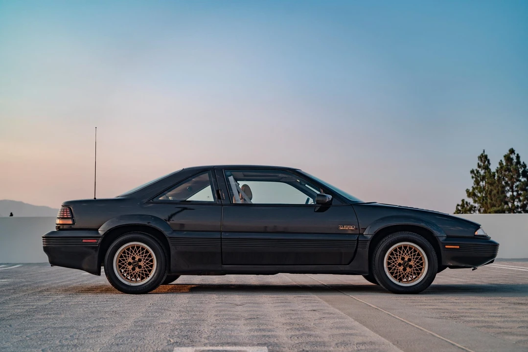 1990 Pontiac Grand Prix 3rd+ Gen - Image 23 of 31