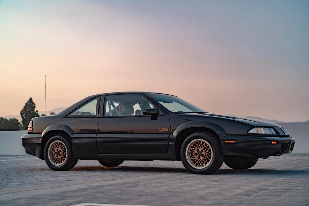 1990 Pontiac Grand Prix 3rd+ Gen - Image 24 of 31