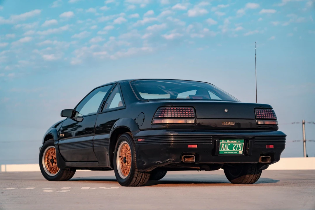 1990 Pontiac Grand Prix 3rd+ Gen - Image 13 of 31