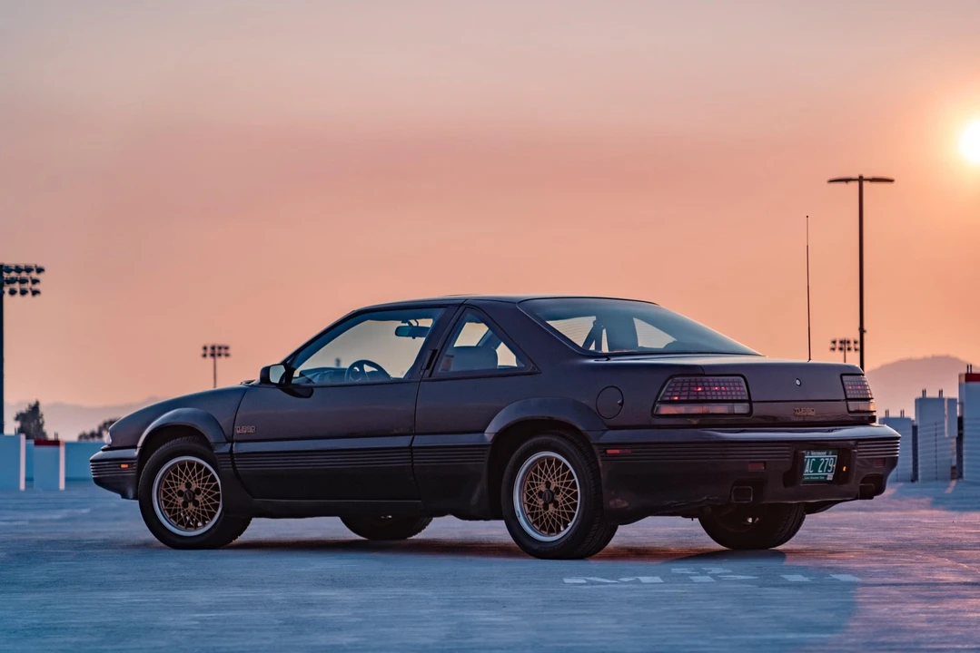 1990 Pontiac Grand Prix 3rd+ Gen - Image 10 of 31