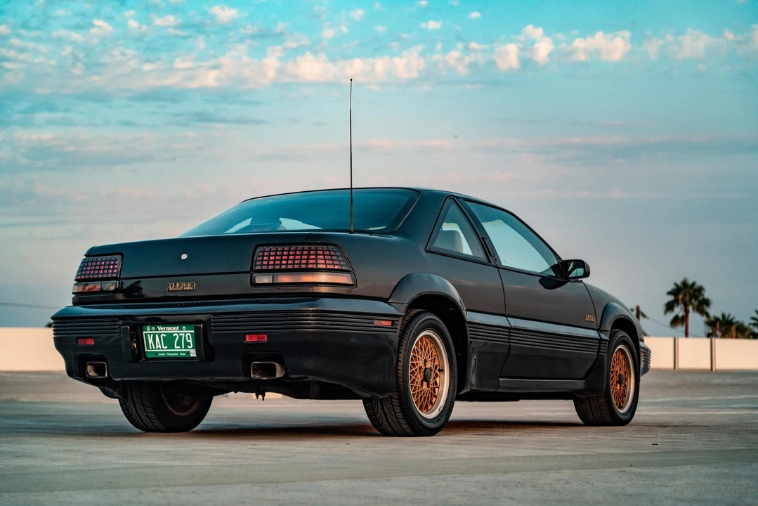 1990 Pontiac Grand Prix 3rd+ Gen - Image 20 of 31