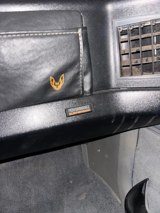 1990 Pontiac Firebird Formula 3rd Gen - Image 5 of 10