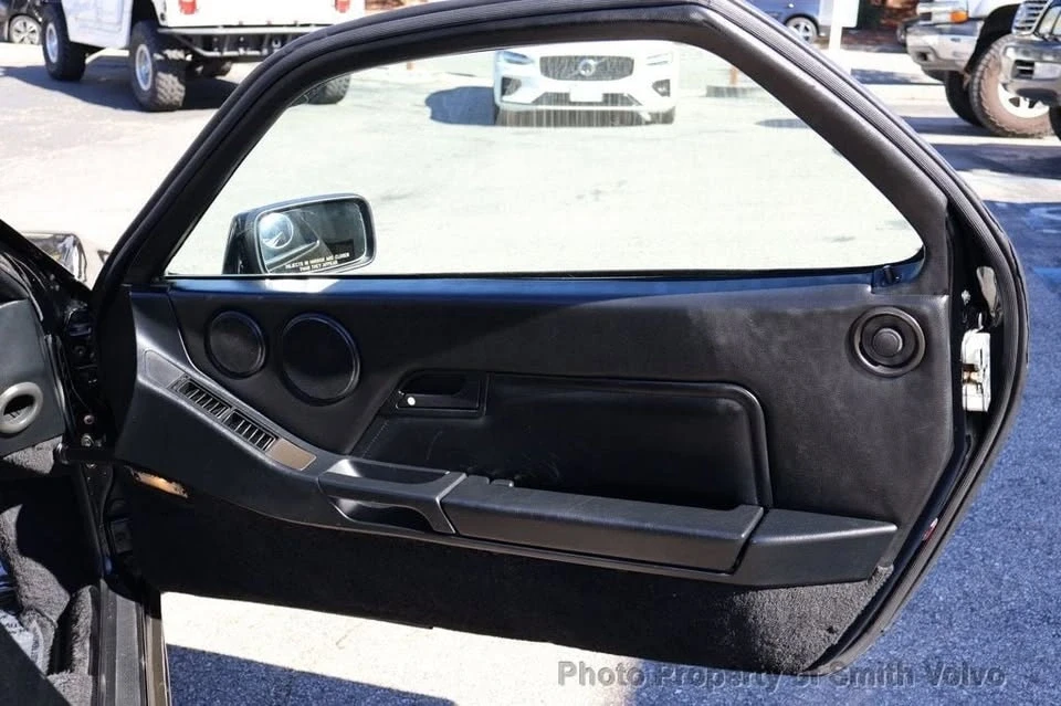 1990 Porsche 928 - Image 14 of 20