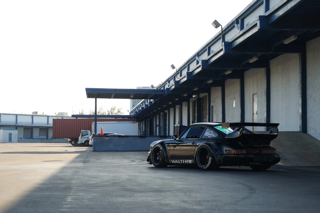 1990 Porsche 964 Carrera - Image 6 of 23