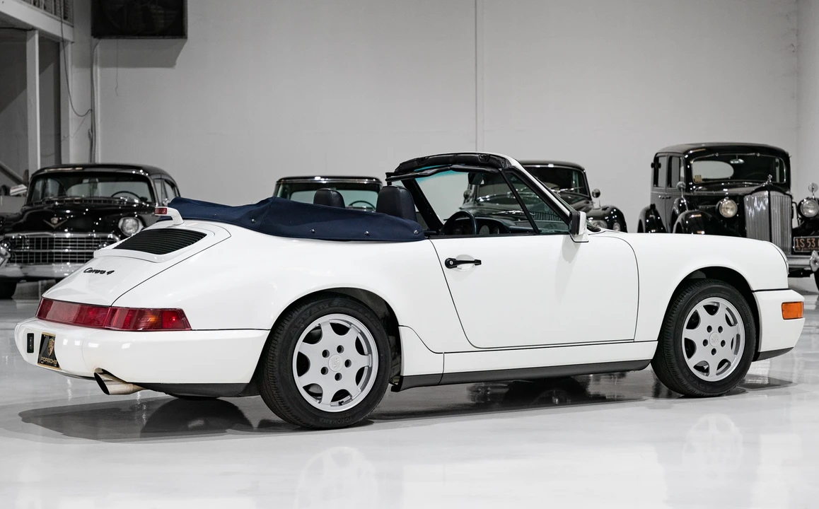 1990 Porsche 964 Carrera 4 - Image 6 of 12