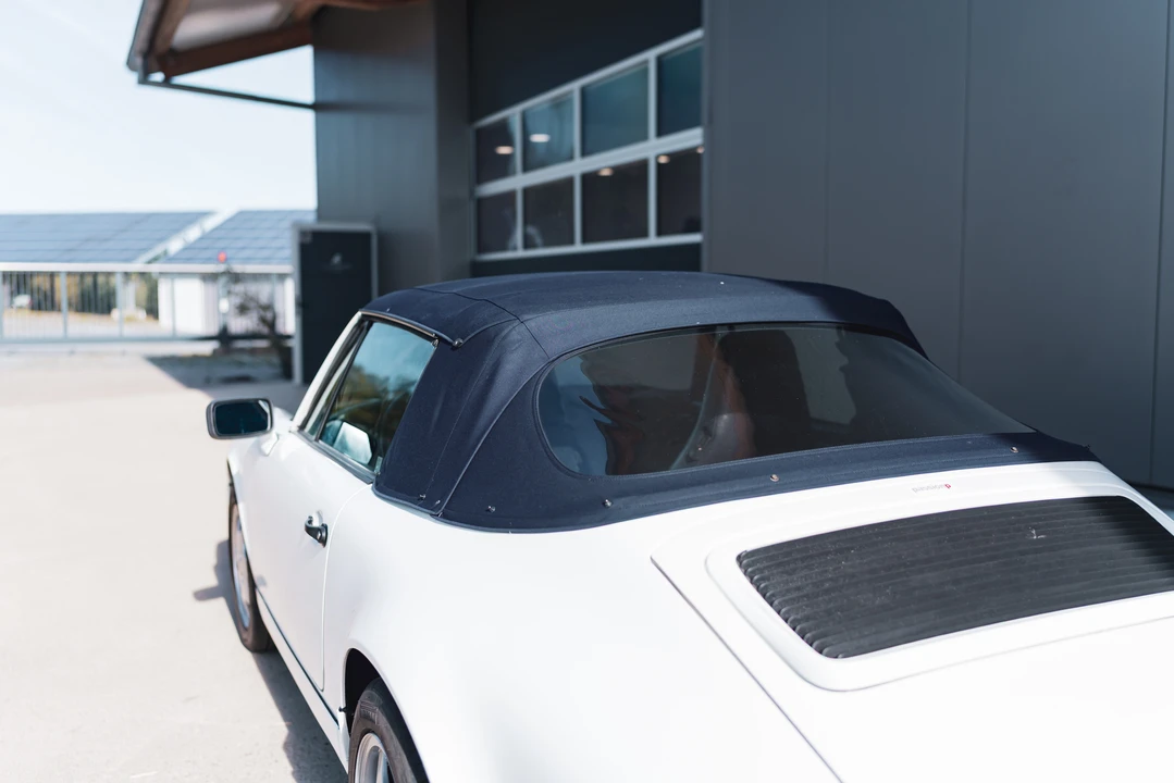 1990 Porsche 964 Carrera - Image 26 of 31