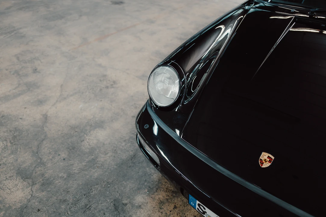 1990 Porsche 964 Carrera - Image 11 of 31