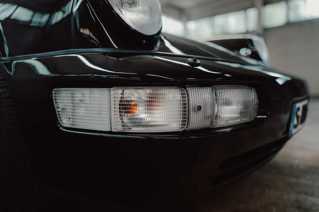 1990 Porsche 964 Carrera - Image 17 of 31