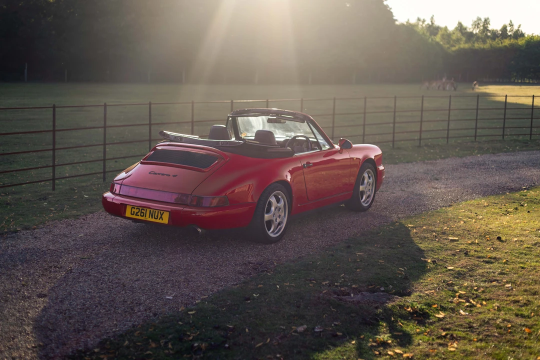 1990 Porsche 964 Carrera 4 - Image 5 of 31