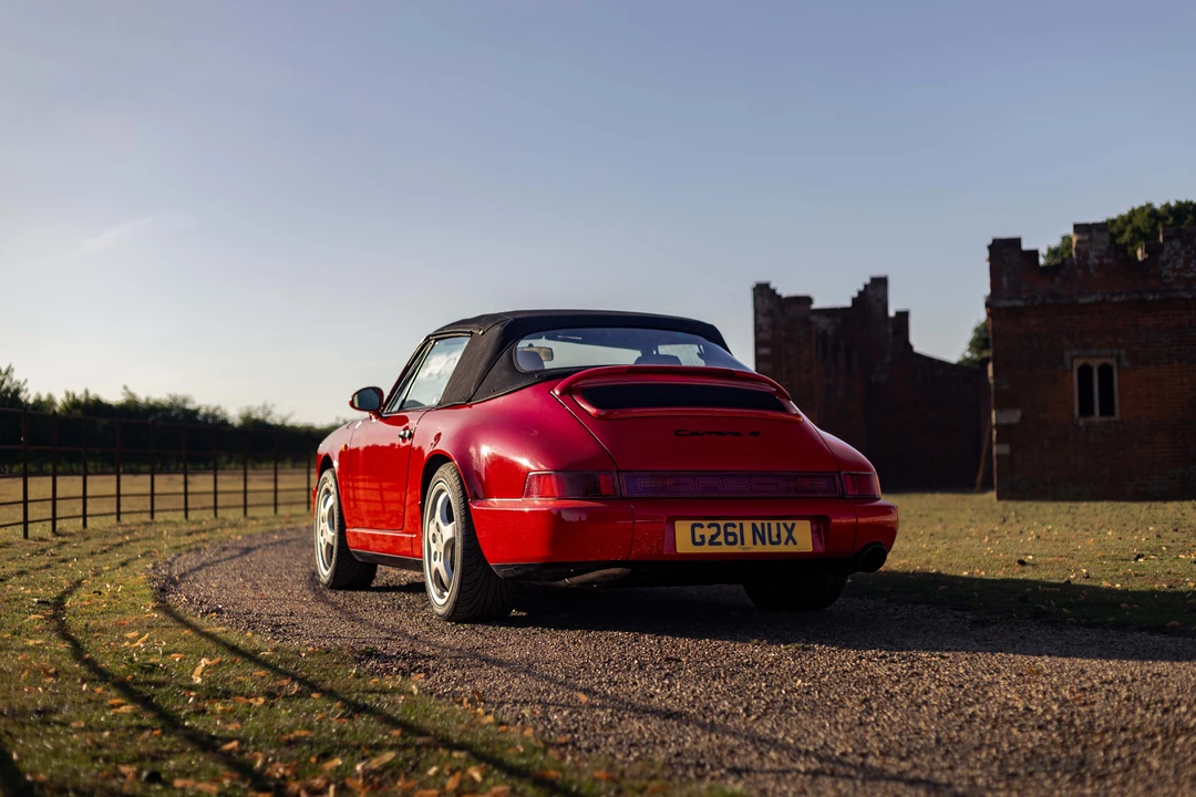 1990 Porsche 964 Carrera 4 - Image 7 of 31